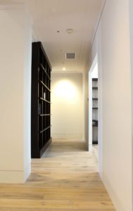 Corridoor to rooms